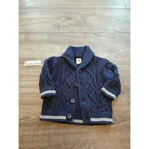 Baby gap sweater 3-6 mos